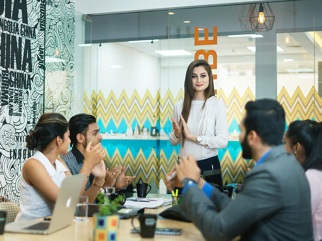 About Now Trending Financial Services